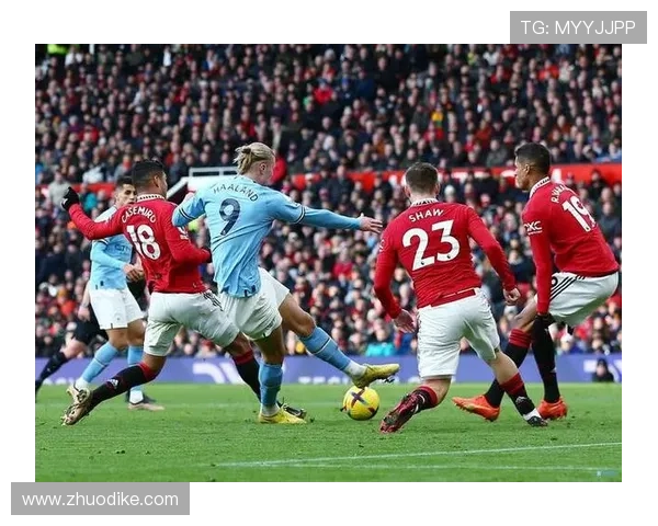 英超曼城VS曼联，一场激烈的对决